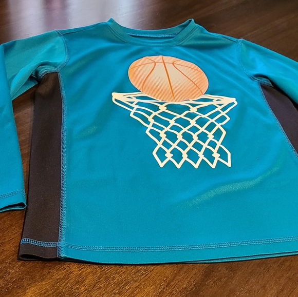 Lot Boys 7-8 y/old boy - Picture 10 of 16